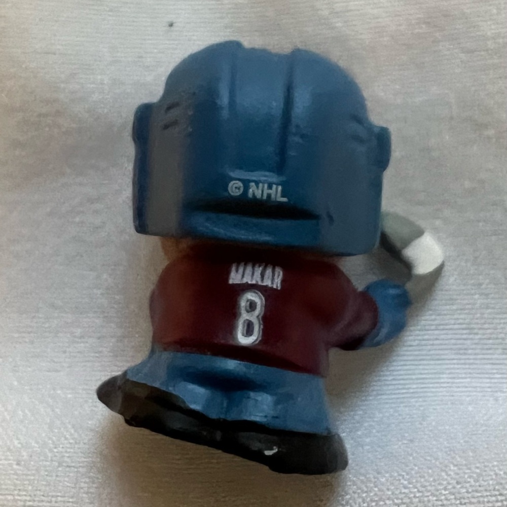 NHL hockey Teenymate Colorado Avalanche Makar 8 - Picture 2 of 3